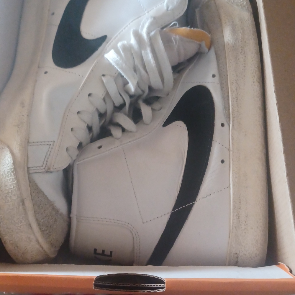 Nike Blazer Mids